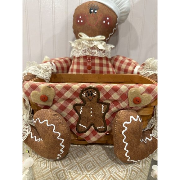 Gingerbread Man Themed Basket With Gingham Check Outfit & Chef Hat - Picture 2 of 7